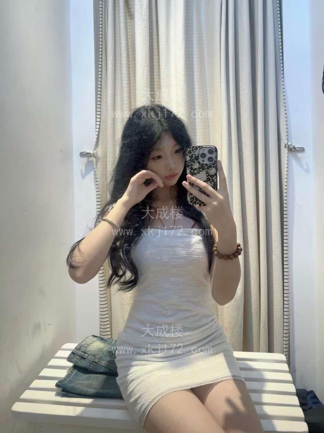 三点粉会叫床璐姐