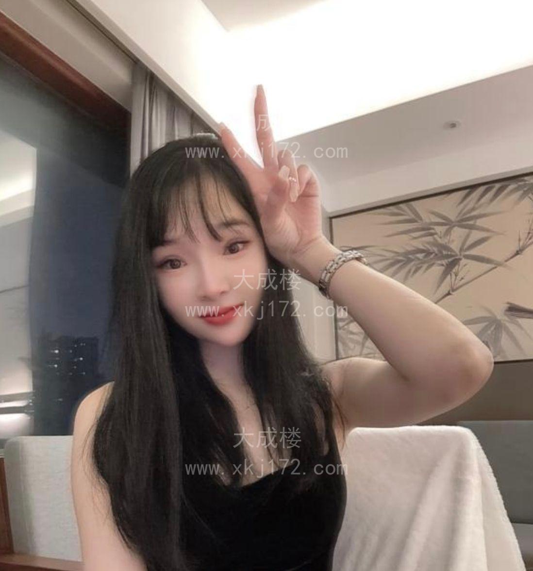 佛山颜值在线的小姐姐