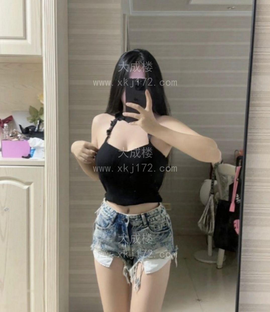 花都性感丰满彤彤