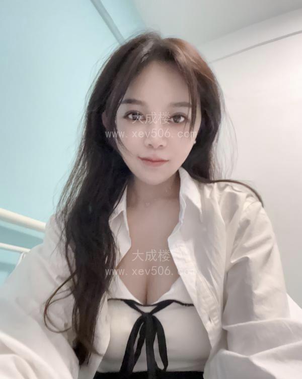 南山荔林地铁站妮妮