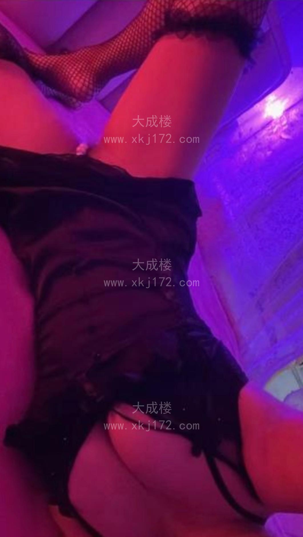 性感D奶颜值小姐姐