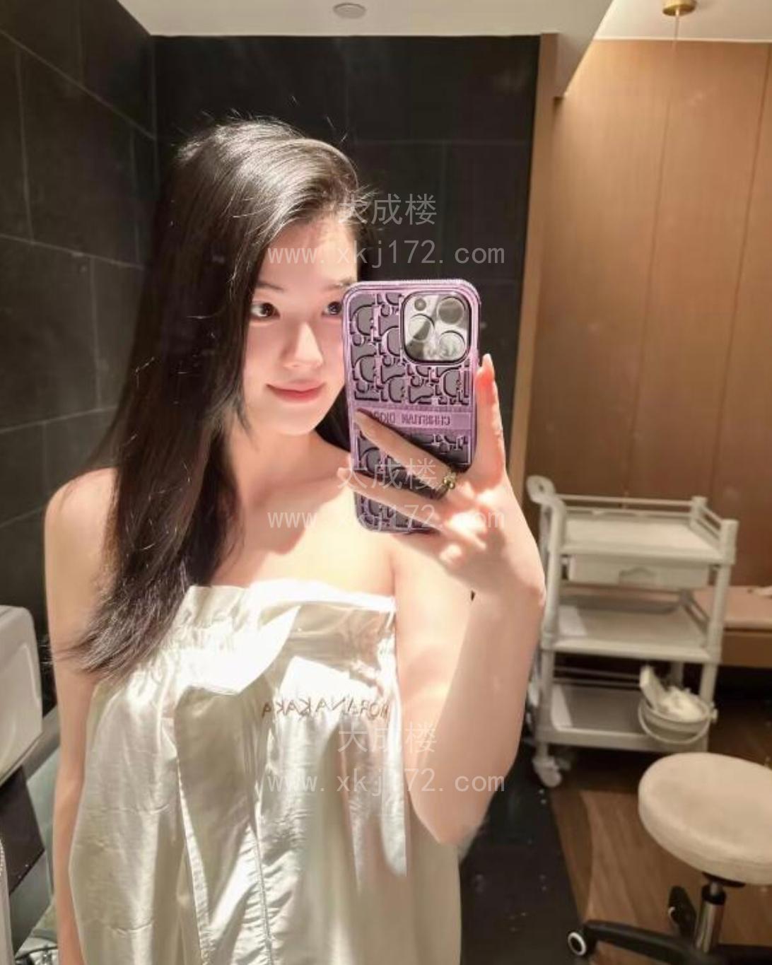 新建区丰满性感少妇