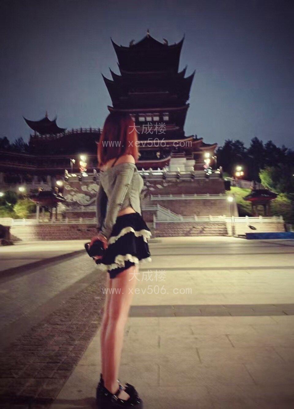 天河18岁西施讲卫生可蛇纹