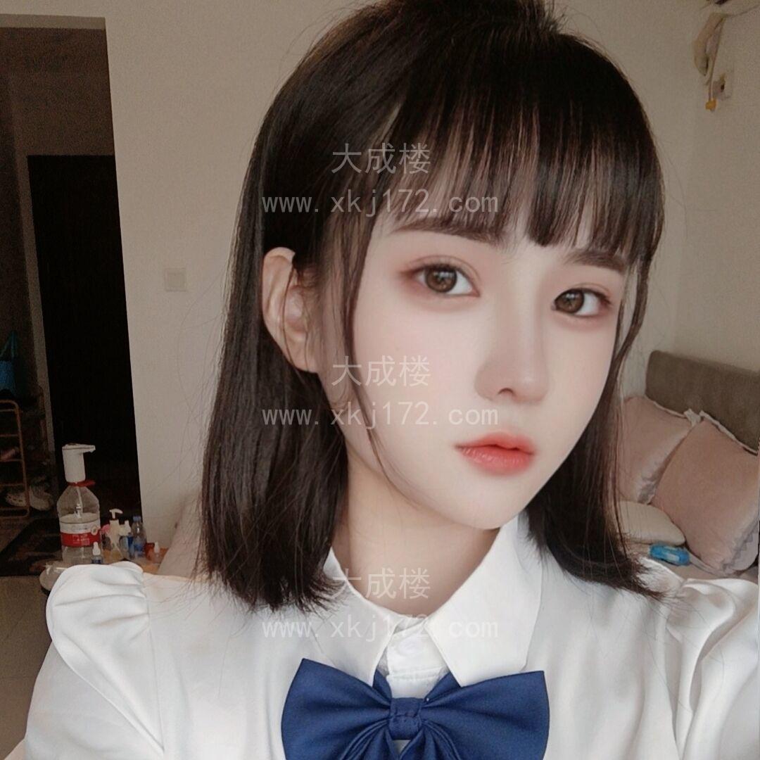 可以拍照的大胸妹子