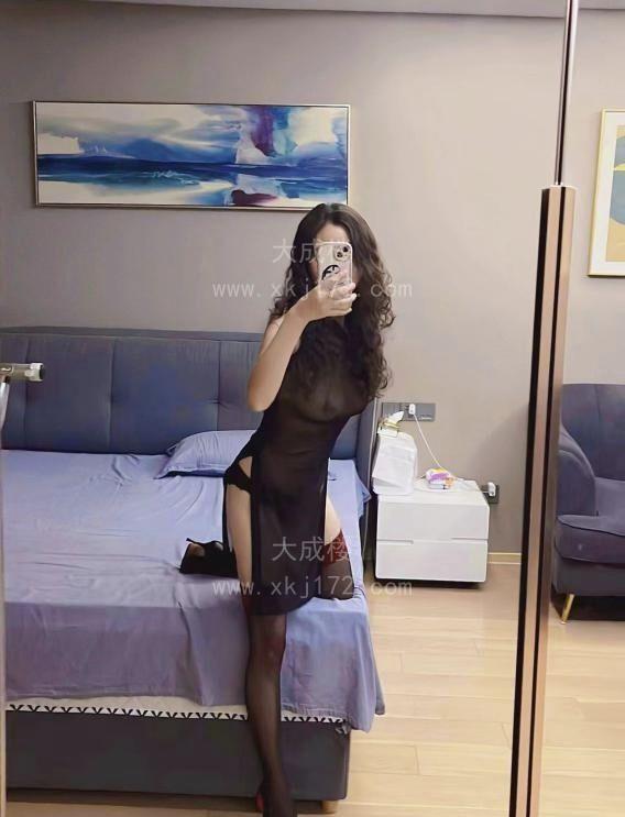 上城妖娆女子玥