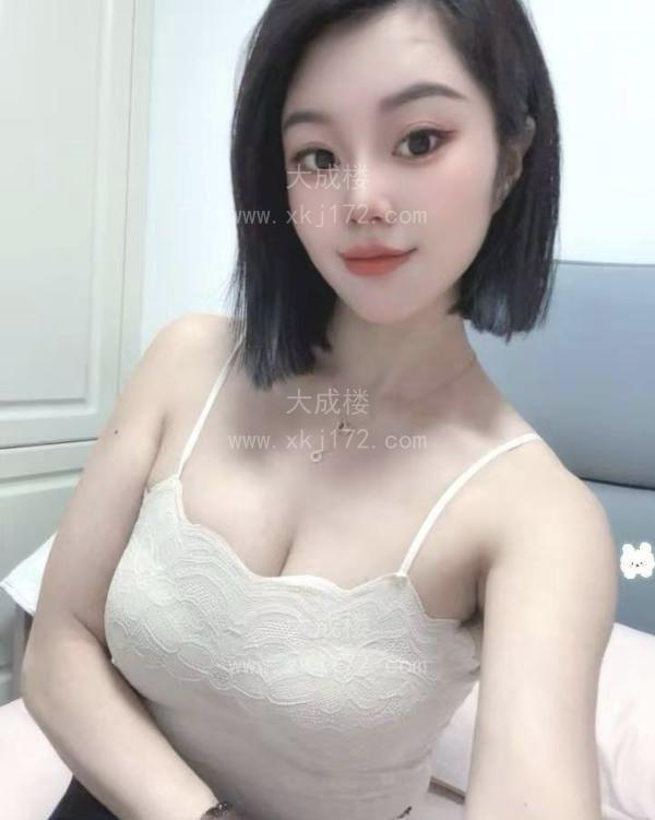 江阴短发颜值小姐姐