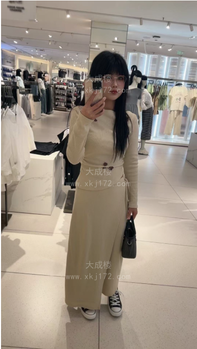 白云清纯女神兼职优优