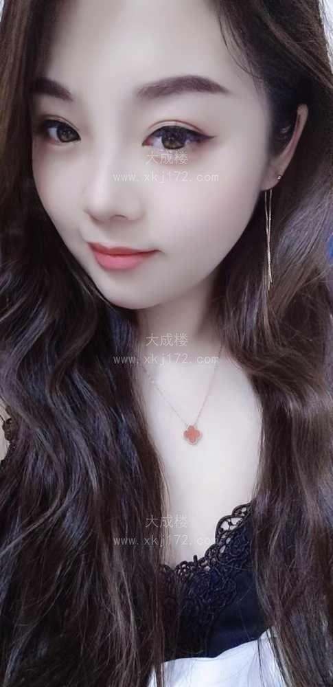 花都三点粉嫩小狐狸