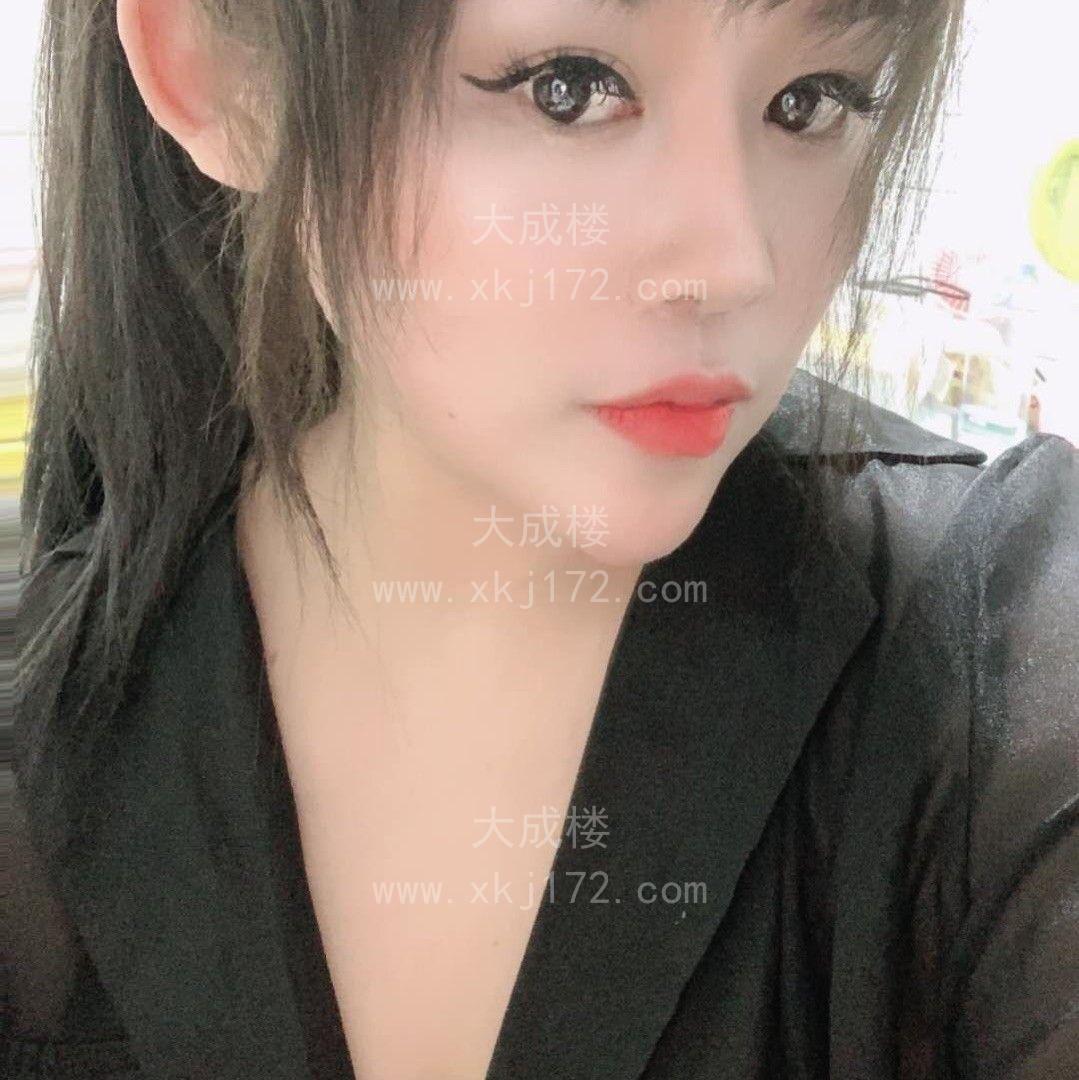 杨浦D罩美胸
