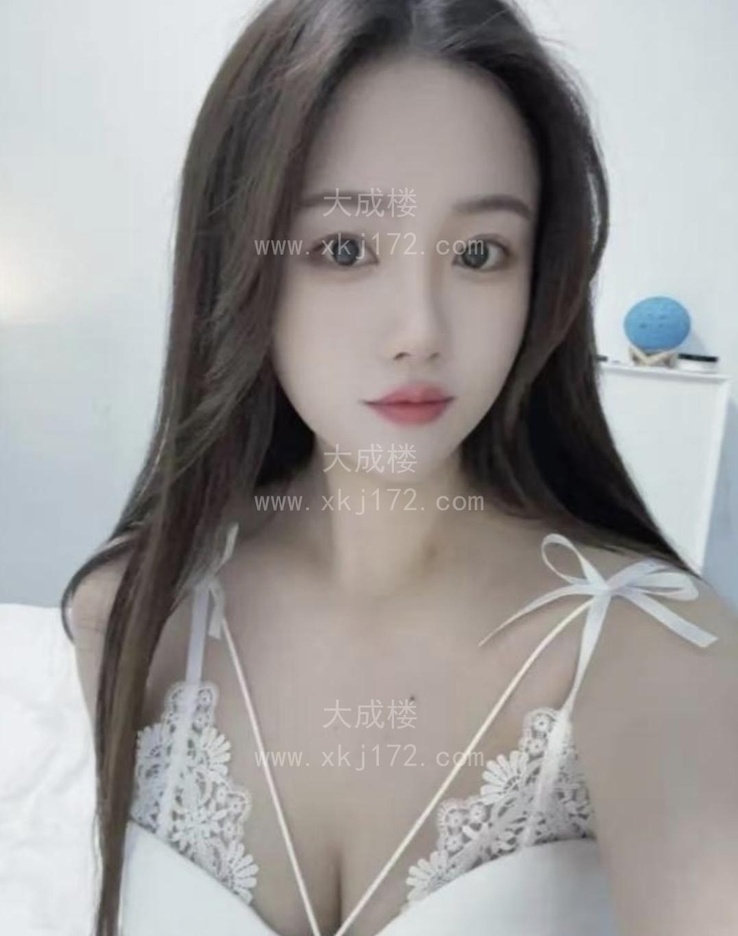 天心温柔苗条妹妹兼职