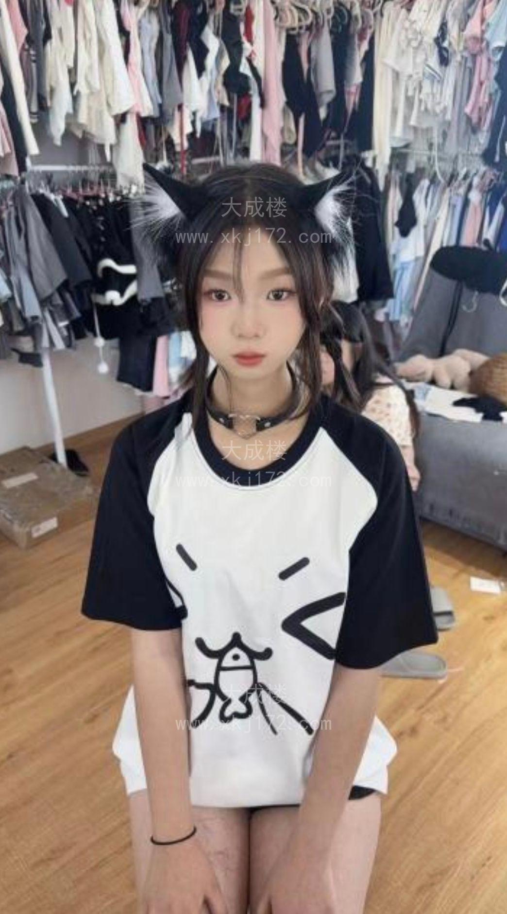 刚入行嫩妹豆豆